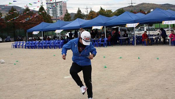 g_j09Ud018svc7dabz82s5t3m_98dsqs.jpg